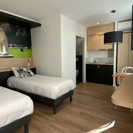 Montchapet Centre Apartmanhotel 2*