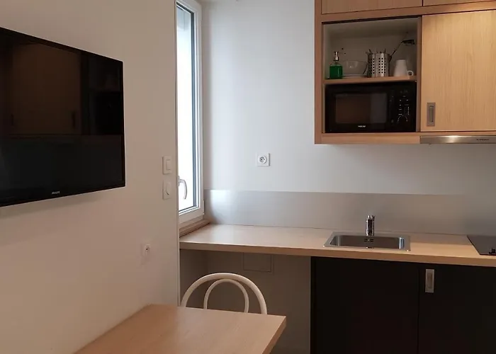 Montchapet Centre 2*